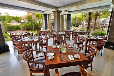 Puri Saron Hotel Seminyak — photo 8