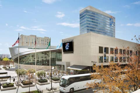 Embassy Suites by Hilton Charlotte Uptown — photo 9