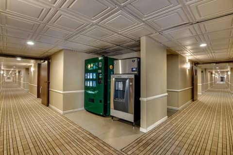 SureStay Plus Hotel by Best Western Reno Airport — photo 4