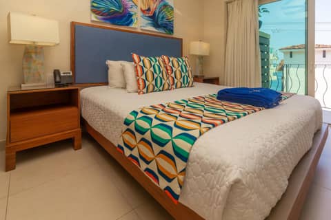 V Azul Vallarta - Luxury Vacation Rental Adults Only — hotel room