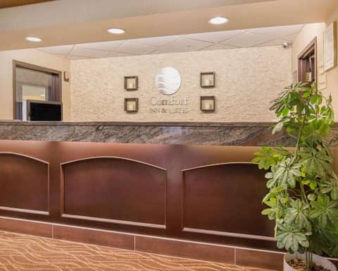 Comfort Inn & Suites Calgary - University — photo 7