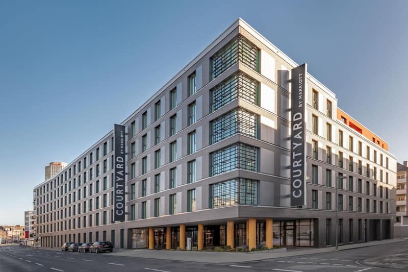 Courtyard by Marriott Cologne — building