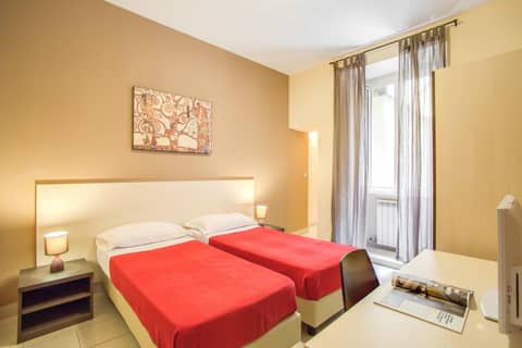 Hotel Mosaic Central Rome — hotel room