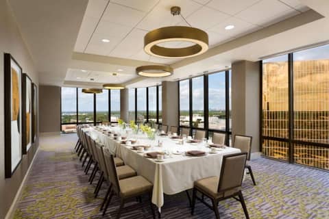 DoubleTree by Hilton Hotel Dallas Campbell Centre — photo 7