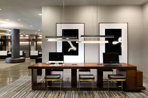 DoubleTree by Hilton Hotel Dallas Campbell Centre — photo 9