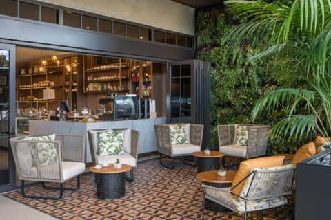 Element by Marriott Fort Lauderdale Downtown — lounge