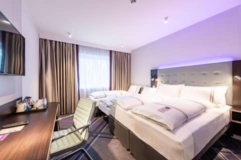 Premier Inn Hamburg St. Pauli — photo 8