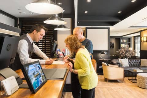 Europark — recepcion & lobby