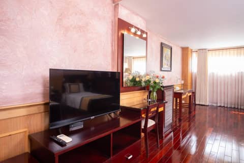 Duc Vuong Saigon Hotel - Bui Vien — photo 4
