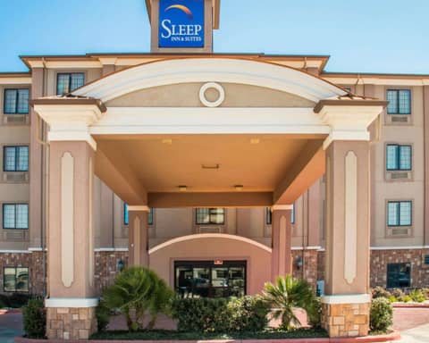 Sleep Inn & Suites at Six Flags — photo 2