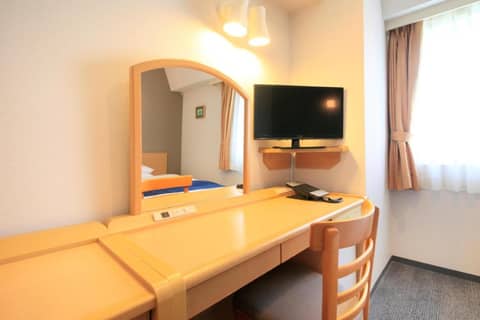 Hotel Grand City — hotel room