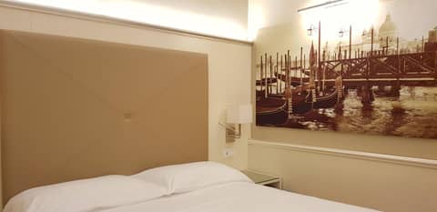 San Lio Tourist House — hotel room