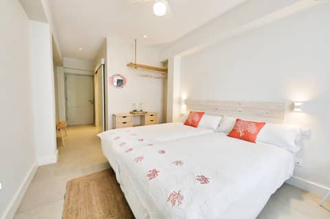 Maresía Canteras Urban Hotel — hotel room