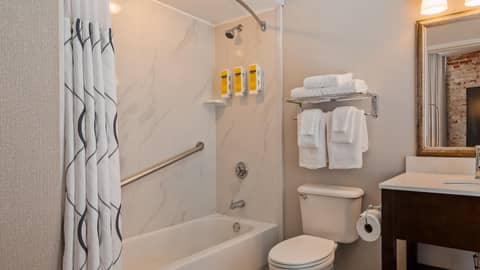 Best Western Plus St. Christopher Hotel — photo 7