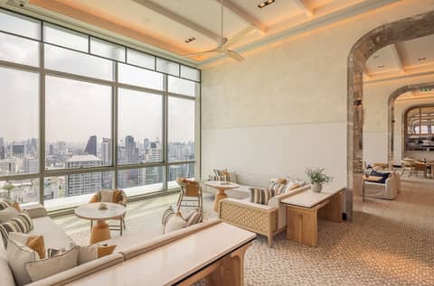 Eastin Grand Hotel Phayathai — lounge