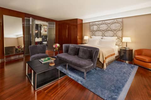 Bvlgari Hotel London — hotel room