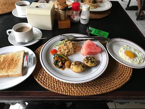 Bakung Sari Resort — dining