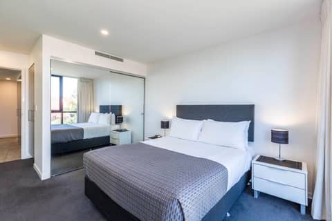 Artique Surfers Paradise - Official — photo 2