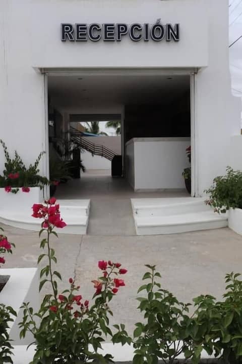 Capital O Hotel Jazuli — photo 8
