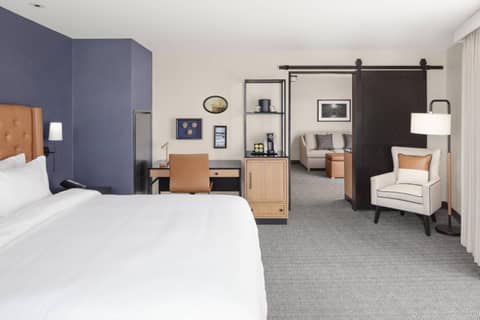 Courtyard by Marriott Portland Downtown/Waterfront — photo 8