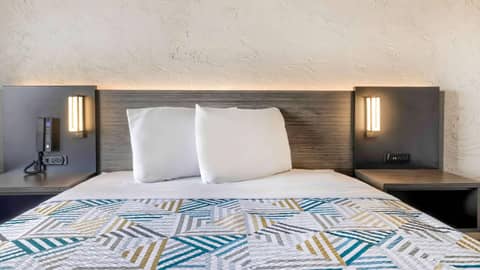 Motel 6-Milwaukee, WI - Glendale — photo 5