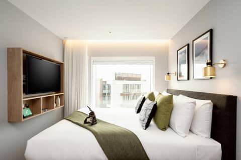 Wilde Aparthotels London Paddington — hotel room