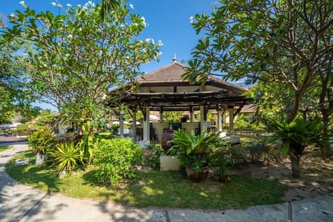 East Sea Paradise Hotel — other