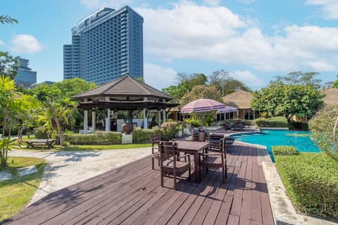 East Sea Paradise Hotel — recepcion & lobby