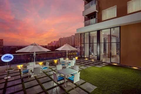 Royal Hometel Suites — photo 4