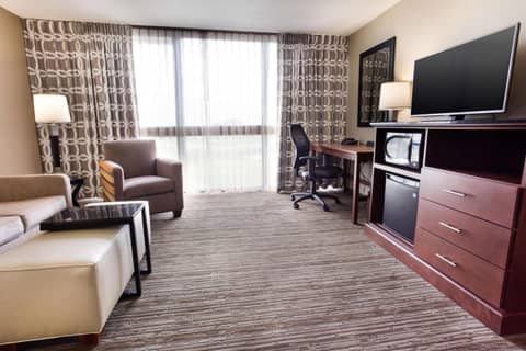 Drury Inn & Suites Kansas City Airport — photo 6