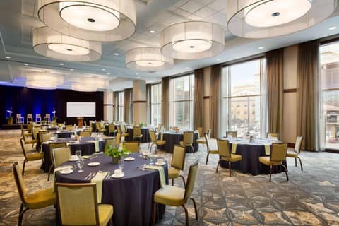 Embassy Suites by Hilton Denver Downtown Convention Center — photo 6