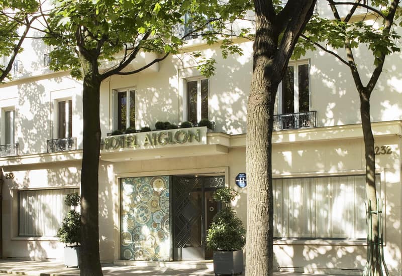 Hôtel Aiglon — building