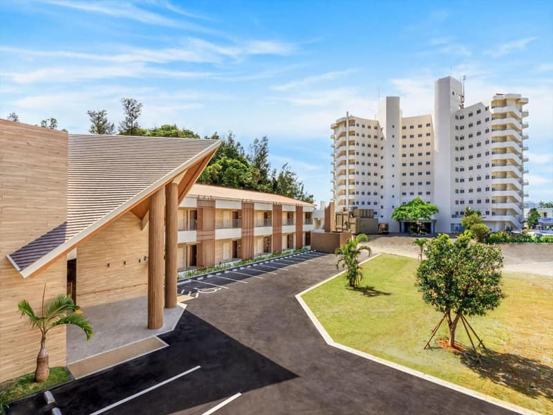 TWIN LINE HOTEL YANBARU OKINAWA JAPAN Formerly Okinawa Suncoast Hotel — building