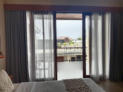 FULLMOON CANGGU Nelayan — hotel room