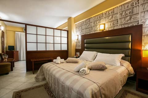 City Life Port Hotel — hotel room