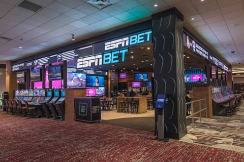Hollywood Casino at Greektown — photo 9