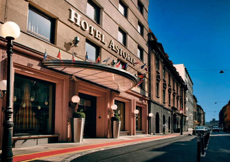 Best Western Premier Hotel Astoria — building