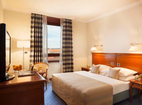 Best Western Premier Hotel Astoria — photo 5