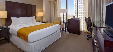 DoubleTree by Hilton Hotel Houston Greenway Plaza — photo 4