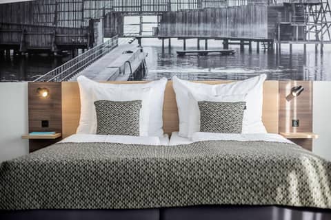 Best Western Plus Airport Hotel — photo 9