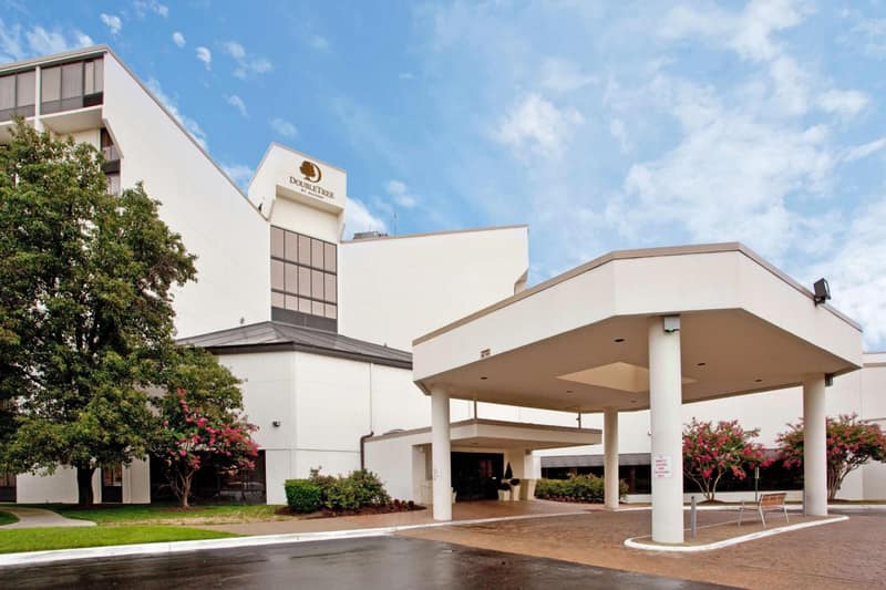 DoubleTree by Hilton Richmond - Midlothian — building