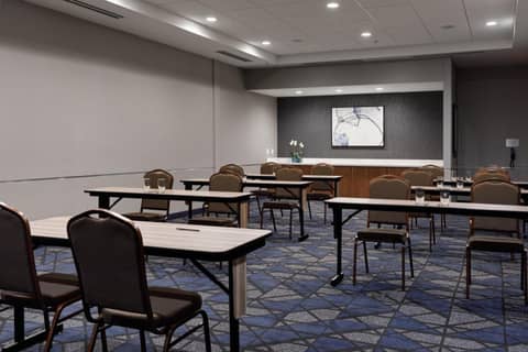 Courtyard by Marriott Richmond Scott's Addition — photo 4