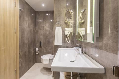 Woovo Phuket Patong — bathroom