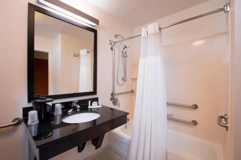 Fairfield Inn and Suites Charleston North/University Area — photo 3