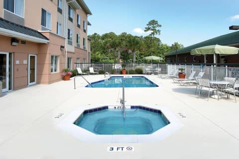 Fairfield Inn and Suites Charleston North/University Area — photo 7