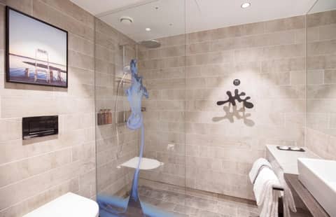 Clarion Hotel The Hub — photo 3