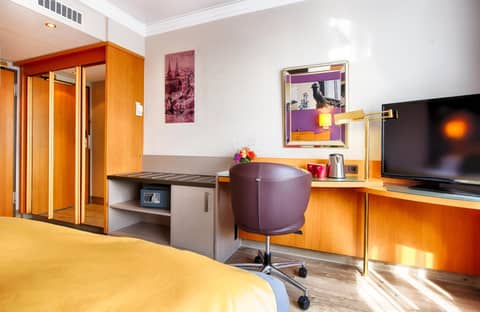 Leonardo Royal Hotel Köln - Am Stadtwald — photo 6