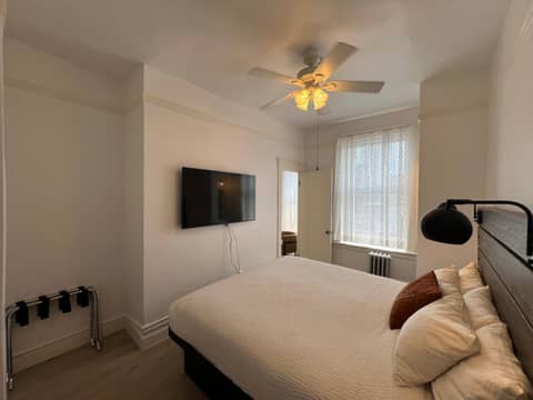 The Andrews Hotel — photo 4