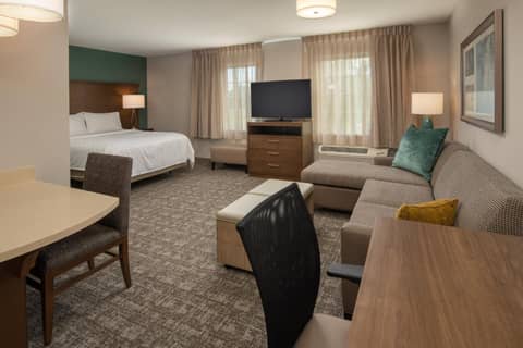 Staybridge Suites - Hillsboro North by IHG — photo 8