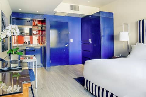 Monsieur Jean - Hôtel Particulier — hotel room